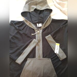 NWT Women's Sm Studio Anne Cole Oversized Top